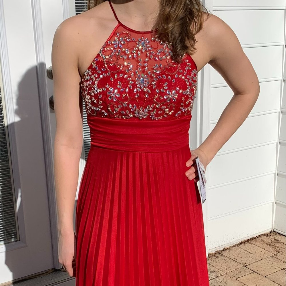 NEW size 2/4 red prom dress